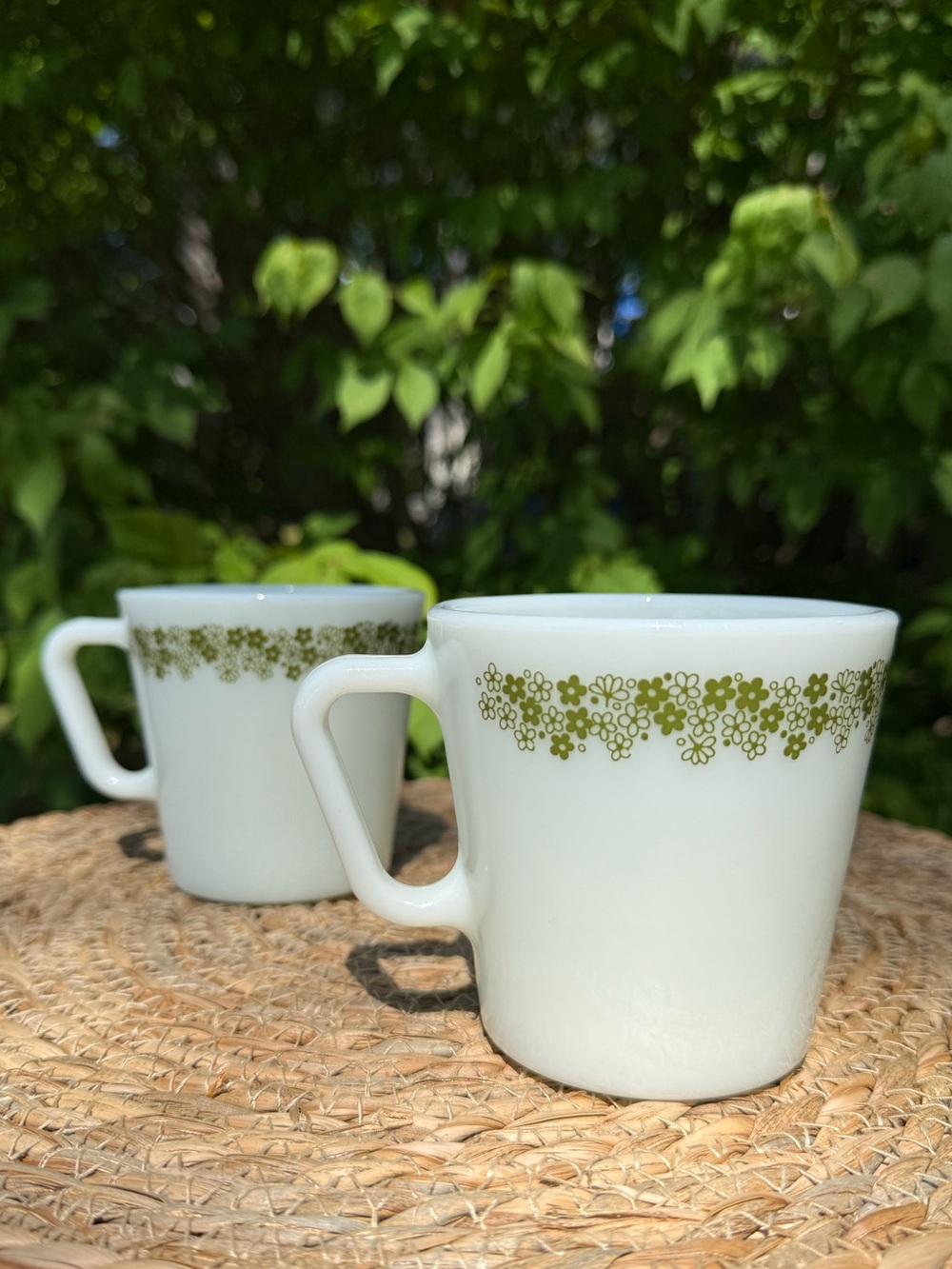 Vintage Pyrex Crazy Daisy Spring Blossom mugs - set of 2